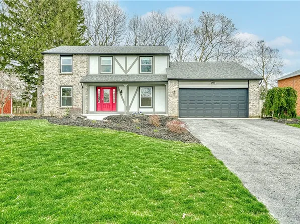 136 Chimney Hill Rd, Rochester, NY 14612