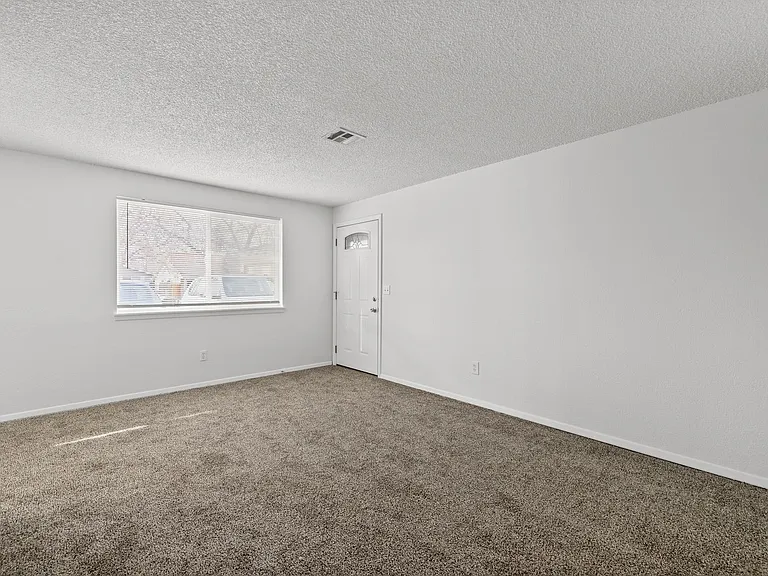 2056 S Division Ave — Photo 8