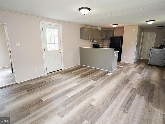 5th image of 34208 Pin Oak Dr #28