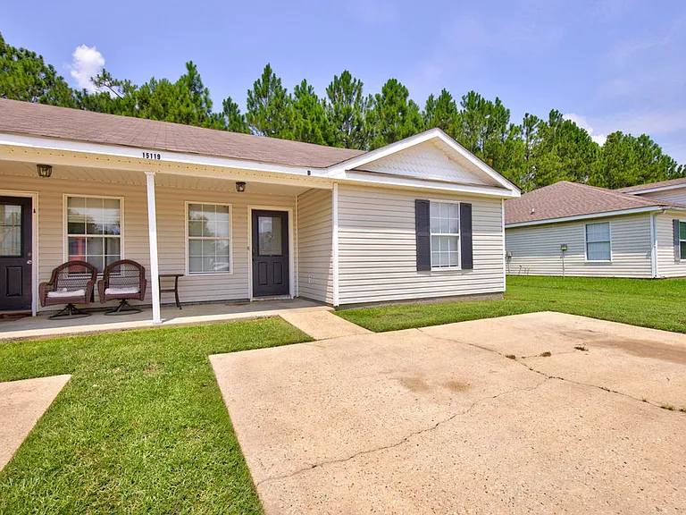 15119 Deer Creek Dr #B — Photo 4