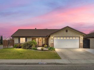 11603 Invidia Ct, Bakersfield, CA 93312