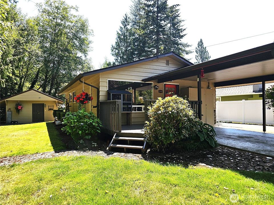 1st image of 210 Wildcat Drive