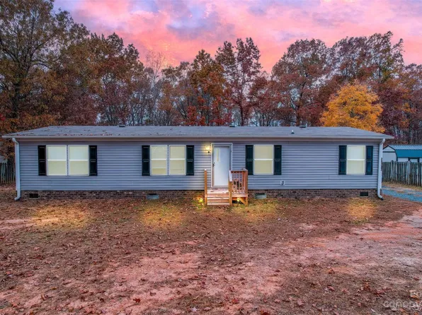 29737 Tiffany Woods Rd, Richfield, NC 28137