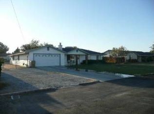 7820 Lyons Ave, Hesperia, CA 92345