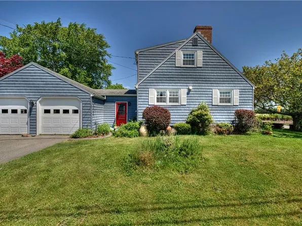 343 Turner Rd, Middletown, RI 02842