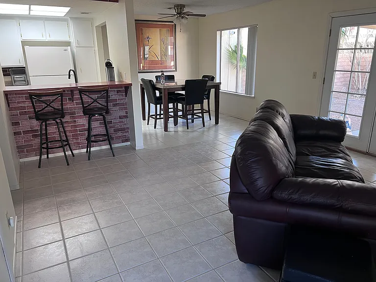 2358 Cardiff Ln #A — Photo 2