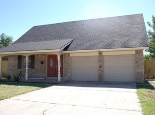 1216 NW 106th St, Oklahoma City, OK 73114