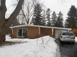 440 S Almont Ave, Imlay City, MI 48444
