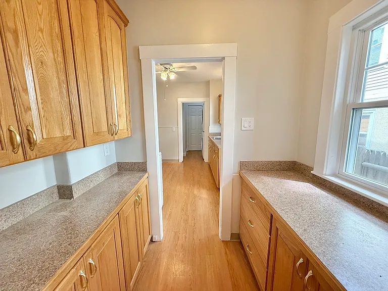 201 Maplewood St #1 — Photo 8