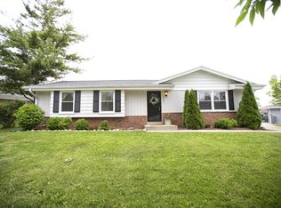 2301 Wolf Rd, Waukesha, WI 53186