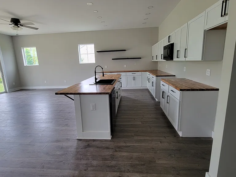 4530 Buckeye Run — Photo 4