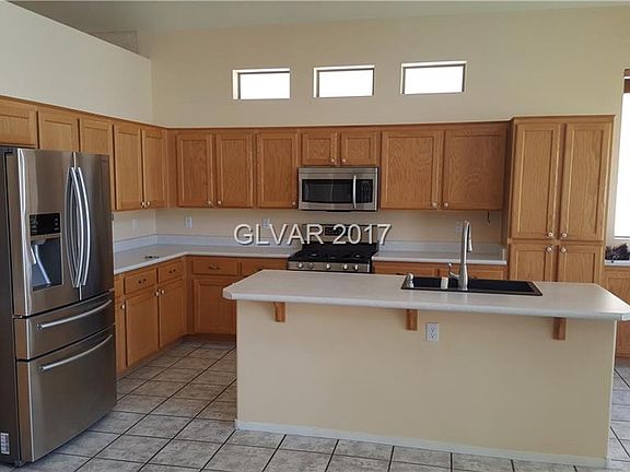 3rd image of 1594 Bozeman Dr #0