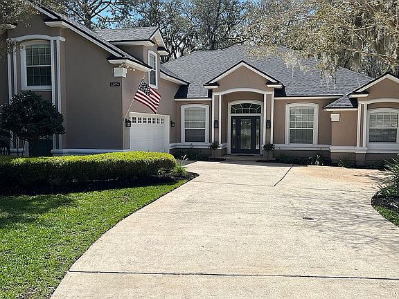2nd image of 12476 Highview Dr