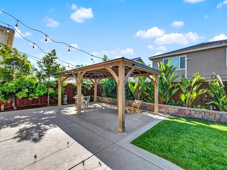 4037 Crane Ct — Photo 53