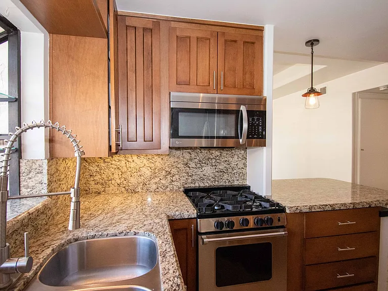 3744 Pershing Ave #4 — Photo 18