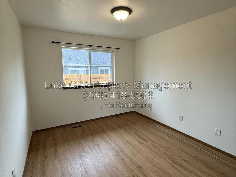 202 N Lava Ln #B — Photo 8