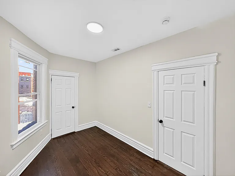 345 Walnut St #3R — Photo 18