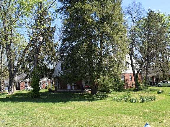5th image of 115 1st Ave