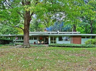 2767 Cadwallader Sonk Rd, Cortland, OH 44410