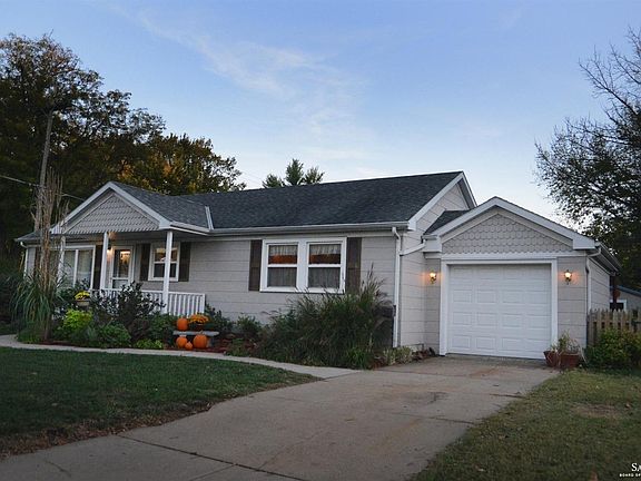 2nd image of 640 Morningside Dr
