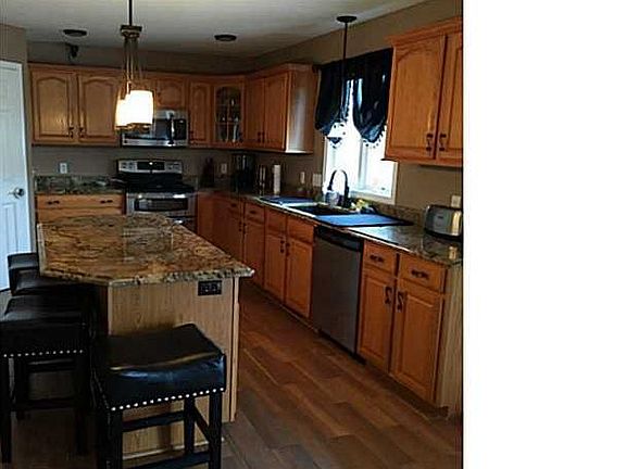 2nd image of 2764 Driftwood Dr