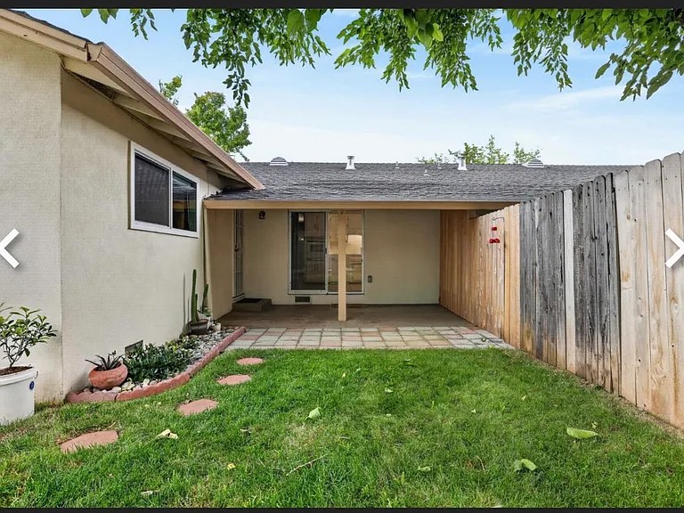1403 Topaz Way #1 — Photo 19