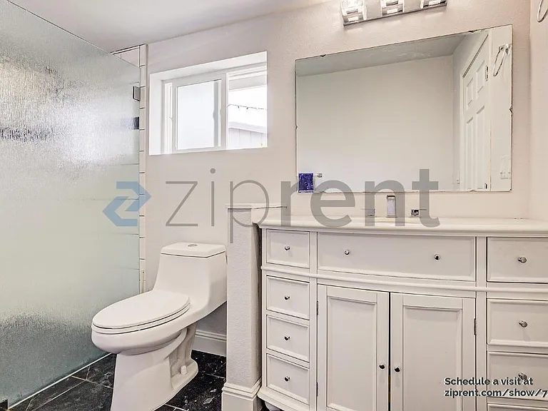 803 Virginia Dr — Photo 8