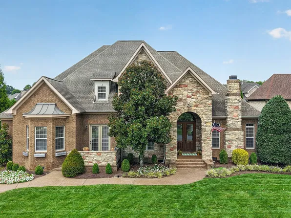 1006 Pintail Pl, Hendersonville, TN 37075