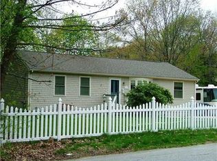 205 Macarthur Blvd, Coventry, RI 02816