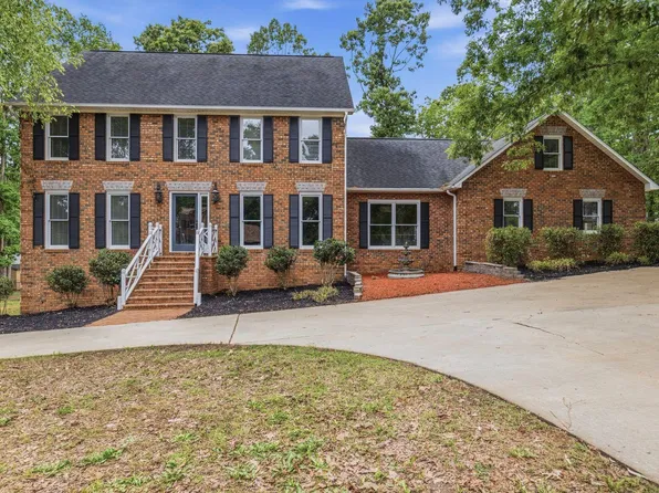 114 Camelot Dr, Gaffney, SC 29341