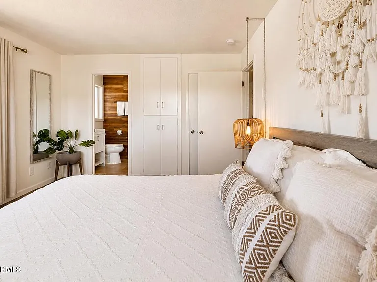 6770 Joshua Ln — Photo 15