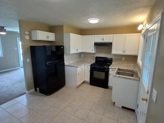 5th image of 225 Bonds Ave