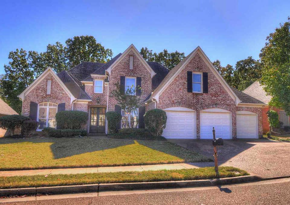 1st image of 8995 River Knoll Dr