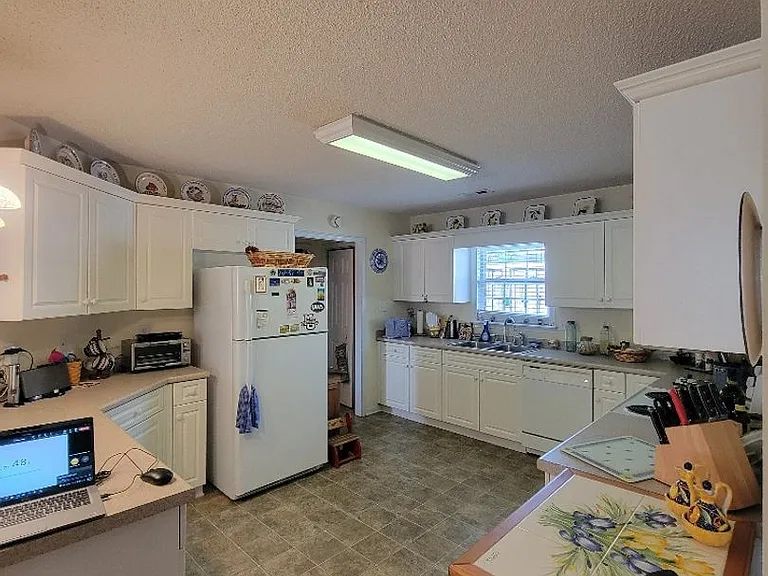 2018 Heritage Ln — Photo 7