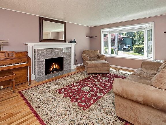 4th image of 8604 NE 137th St