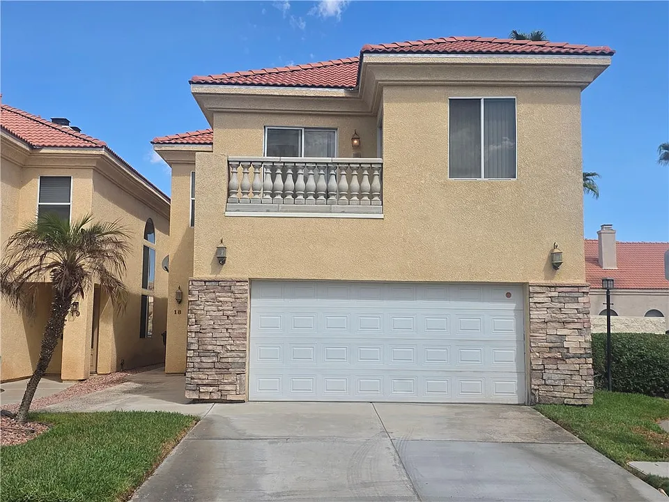 1825 E Shore Villas Dr #18