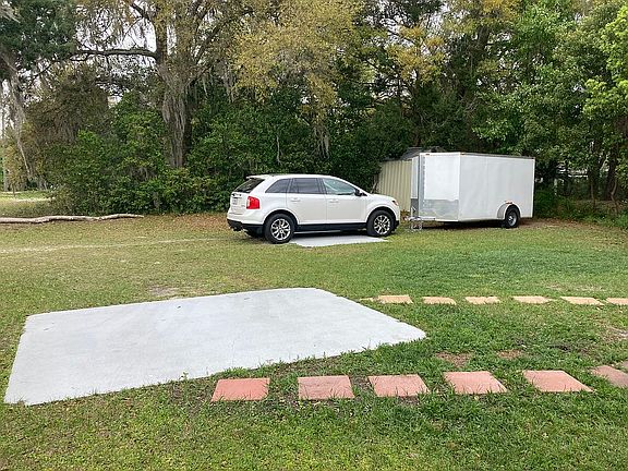 3rd image of 1624 Husson Ave