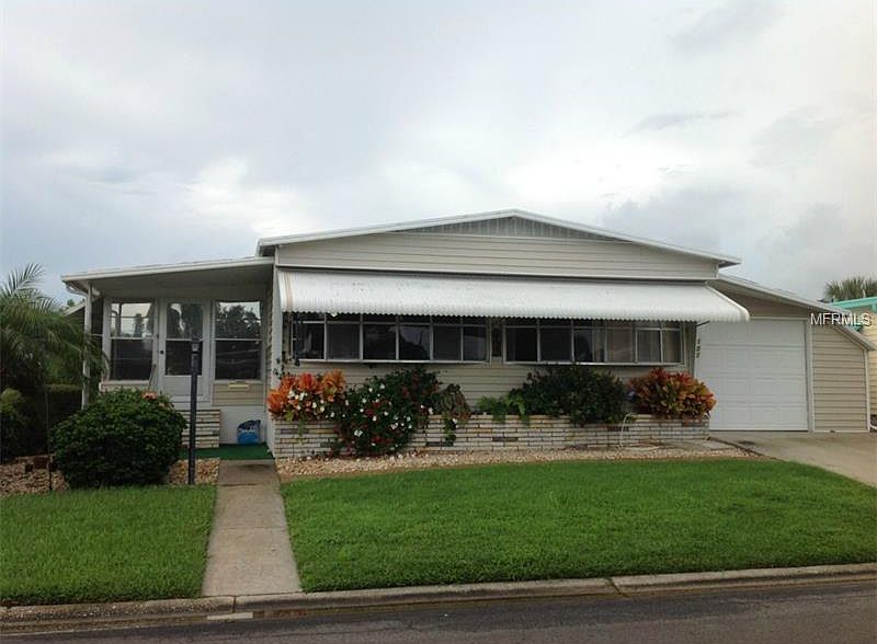 1st image of 102 49th Ave W