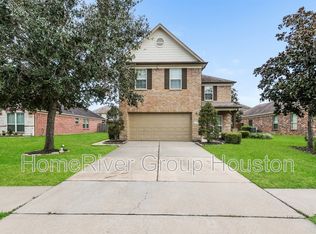 2814 Finwood Dr, Rosenberg, TX 77471