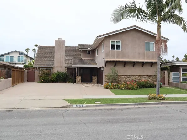 17132 Edgewater Ln, Huntington Beach, CA 92649