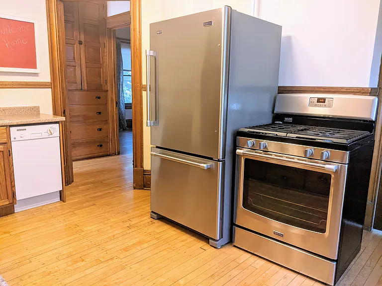 3108 Humboldt Ave S — Photo 6