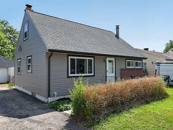 2nd image of 845 Weldon Ave