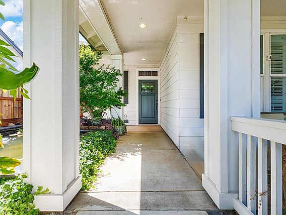2nd image of 312 Cottage Court