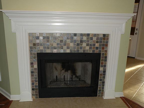 5th image of 111 Delcy Dr
