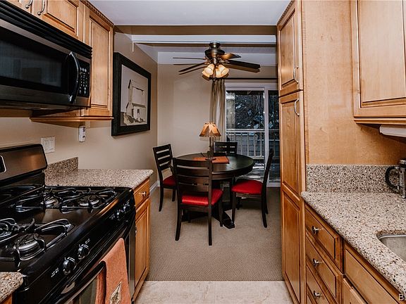 4th image of 195 Rockledge Ln #195