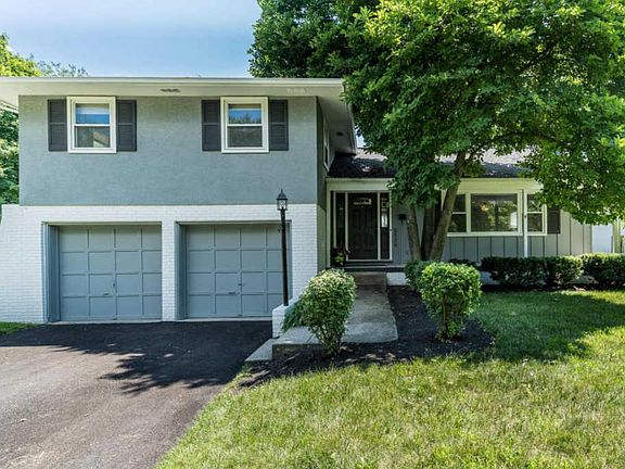 3rd image of 5530 Satinwood Dr
