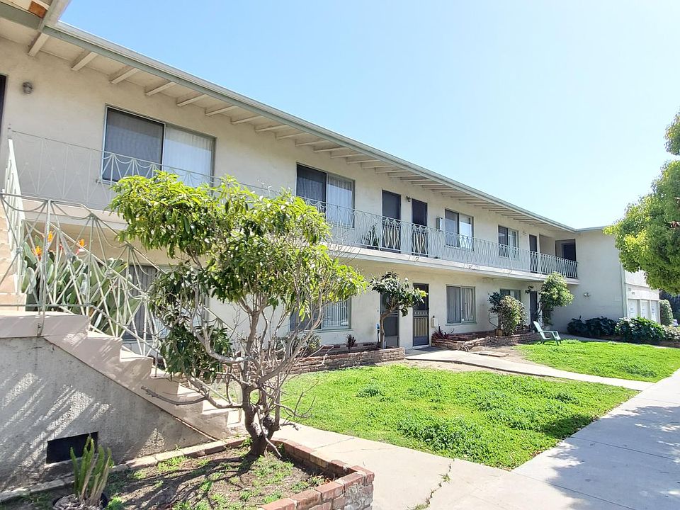 1st image of 1304 Arizona Ave #2E