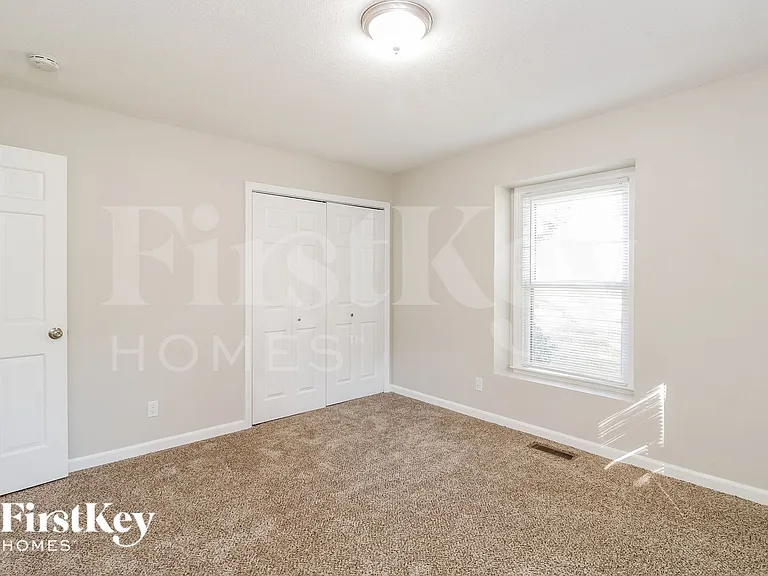 4923 Shady Pine Dr — Photo 12