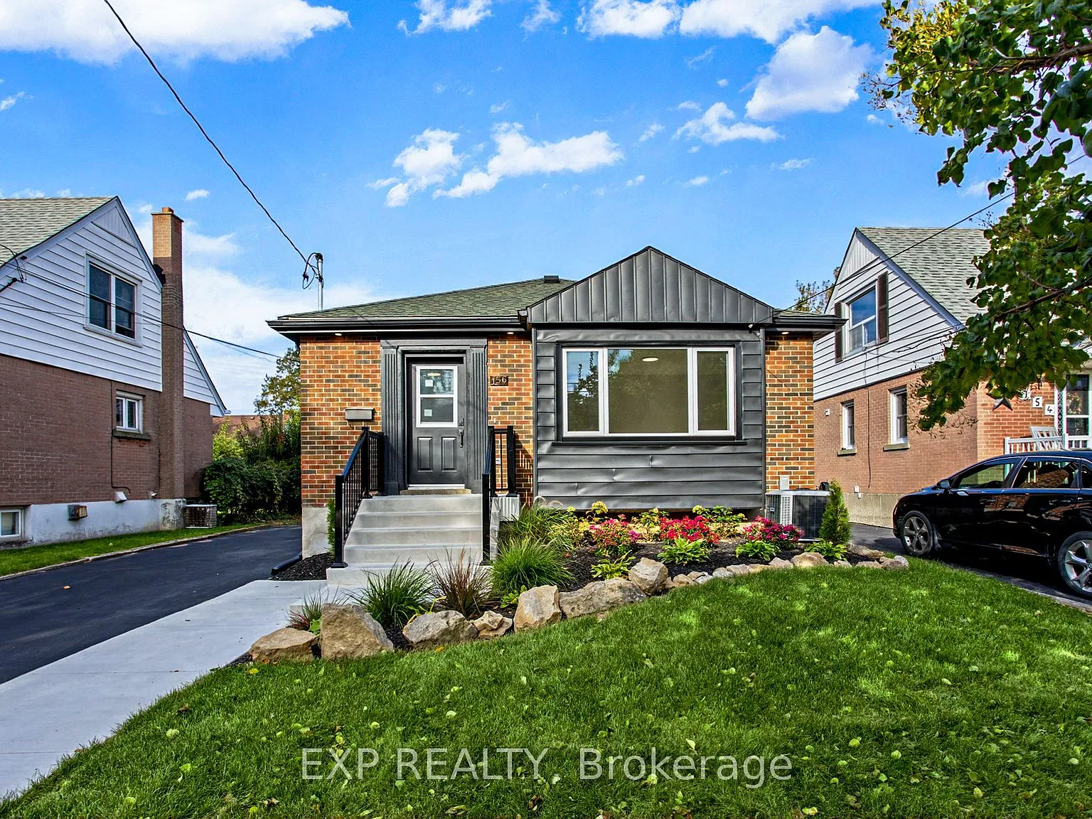 3 bed, $1,995 — Photo 2