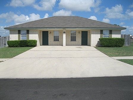 1st image of 5305 Daybreak Dr APT A